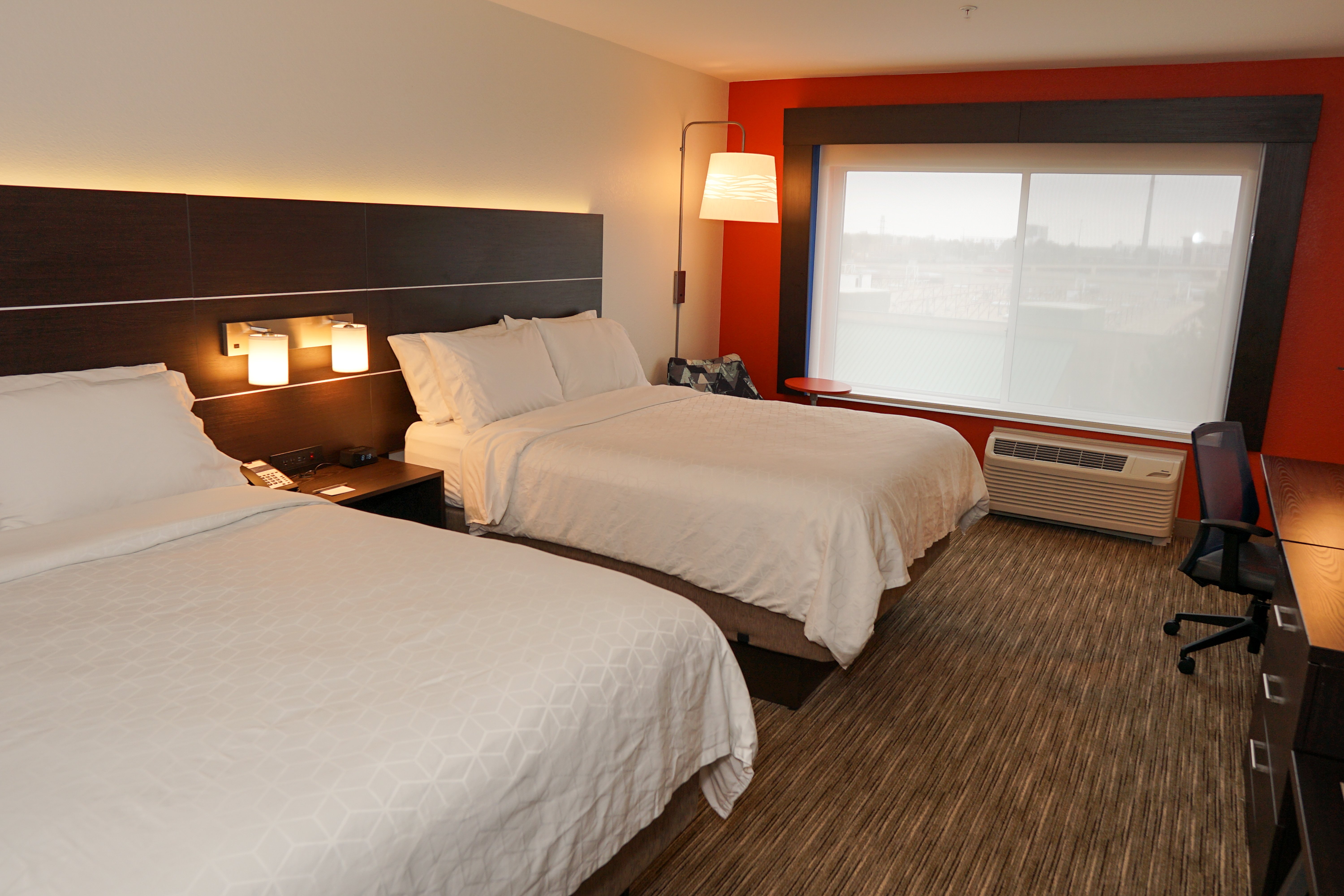 holiday inn express and suites denver aurora medical campus