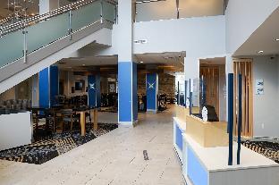 holiday inn express and suites denver aurora medical campus