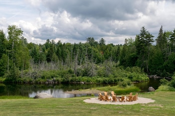 lake placid inn residences