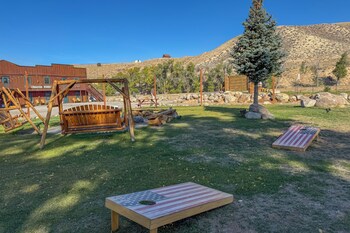 chinook winds lodge