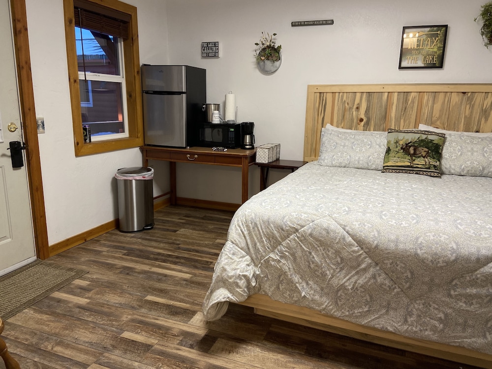 cascade lake inn