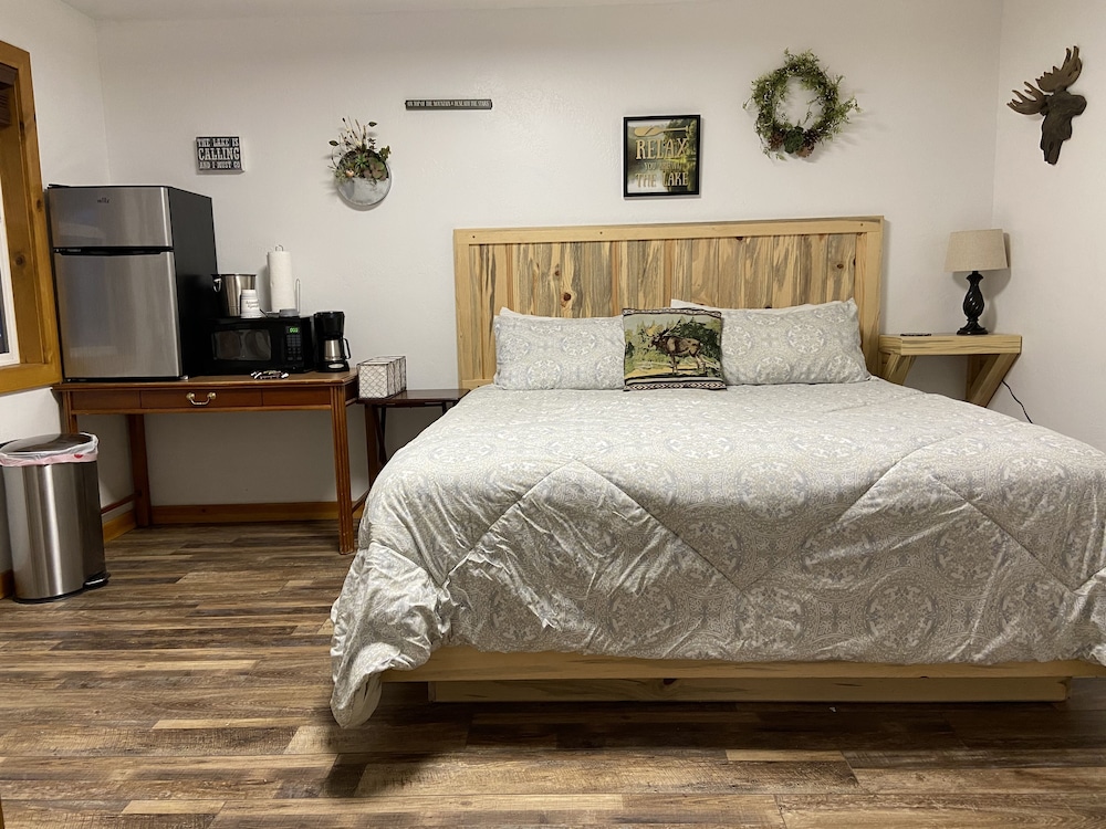 cascade lake inn