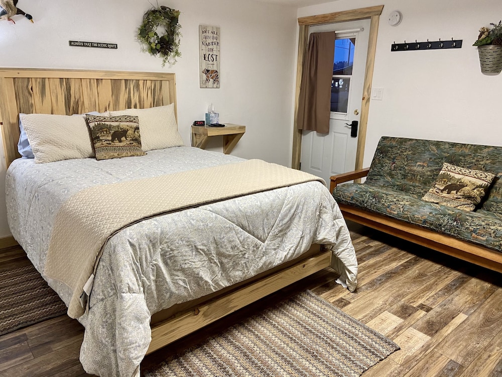 cascade lake inn