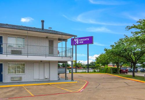 Knights Inn North Richland Hills,Dallas/Fort Worth International Airport>>Dallas,3 star