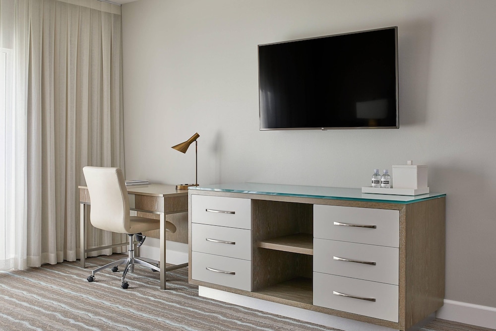 hotel paseo autograph collection by marriott