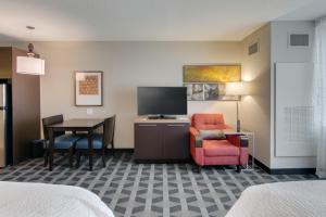 towneplace suites by marriott kansas city liberty