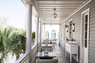 Hotel Bella Grace,Near College Of Charleston,4 star