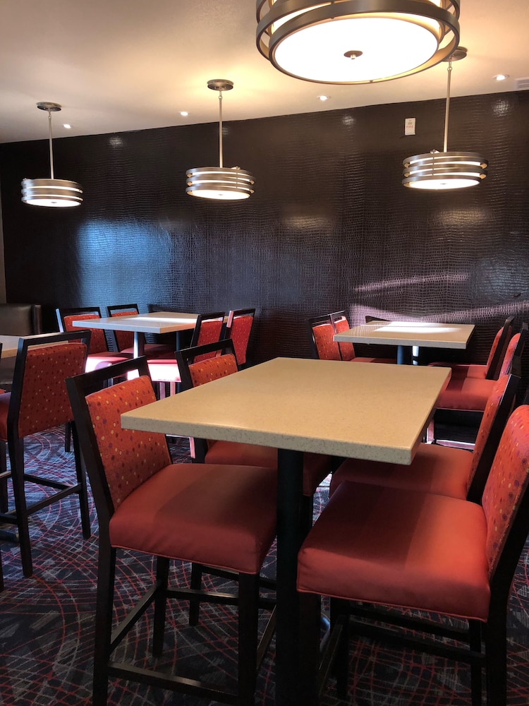 black gold suites tioga