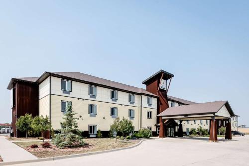 Black Gold Suites Tioga,North Dakota>>Tioga,3 star