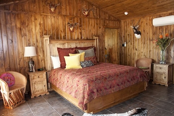 live oaks bed and breakfast