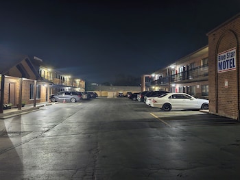 bluestar motel