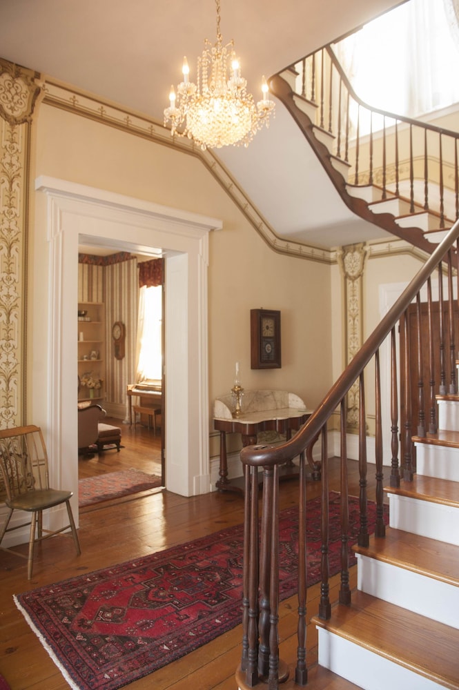 the denny house