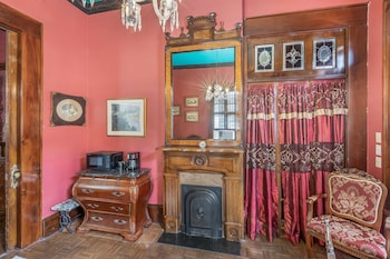 royal barracks guest house