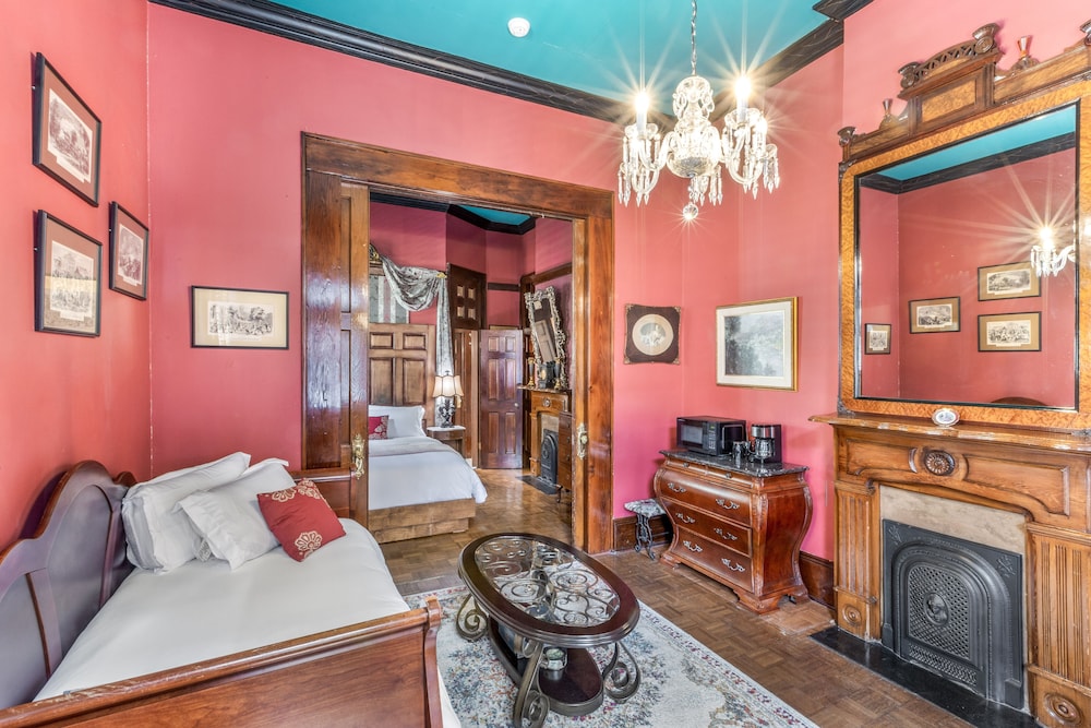 royal barracks guest house