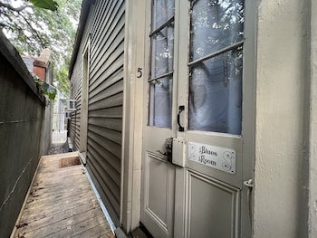 royal barracks guest house