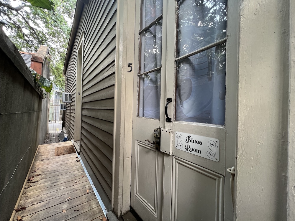 royal barracks guest house