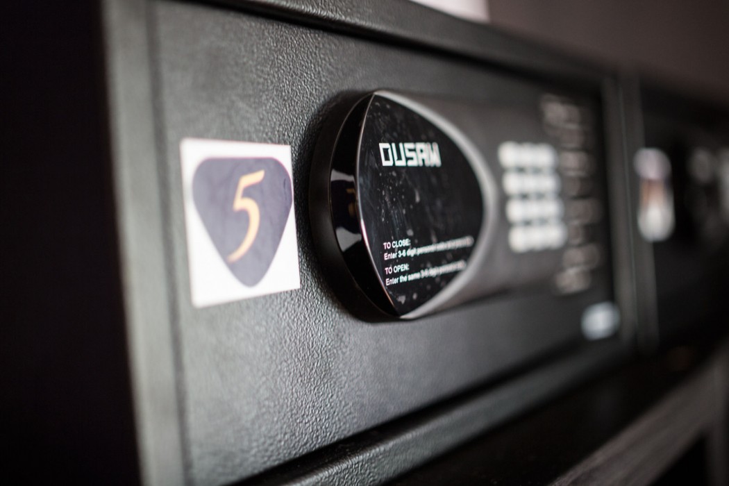 rock apartments by lowkl