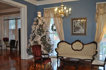 sweet cane inn