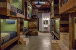 podshare los feliz hostel