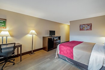 econo lodge hagerstown i 81