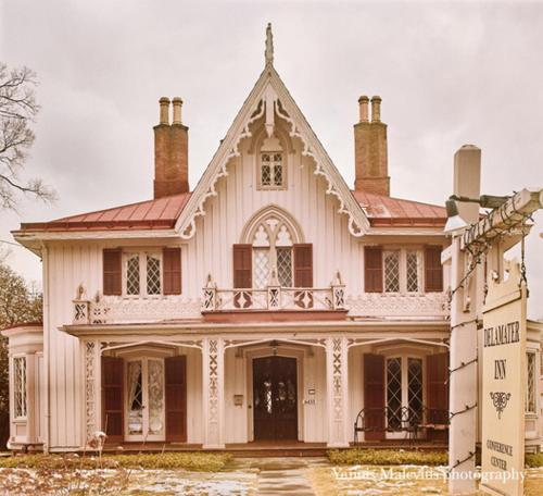 beekman arms hotel