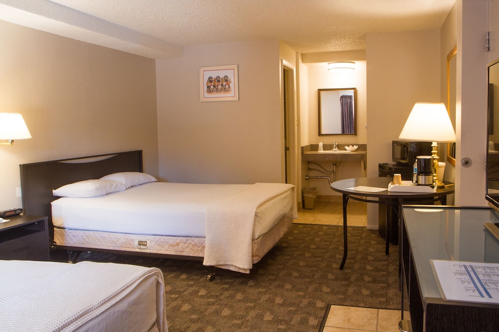 hopi cultural center