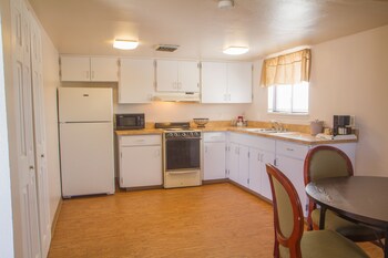 hopi cultural center