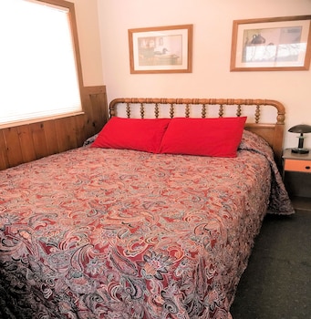 clear lake resort