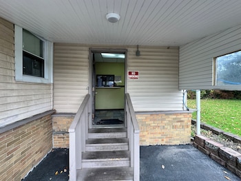 westgate manor motel austintown younstown ohio