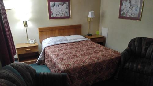 oyo sheldons motel and restaurant