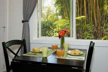 hale ohu bed and breakfast
