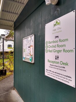 hale ohu bed and breakfast