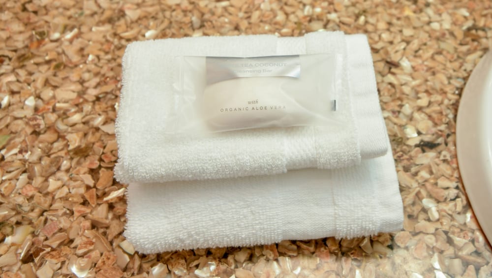 artrageous on the river by rocketstay