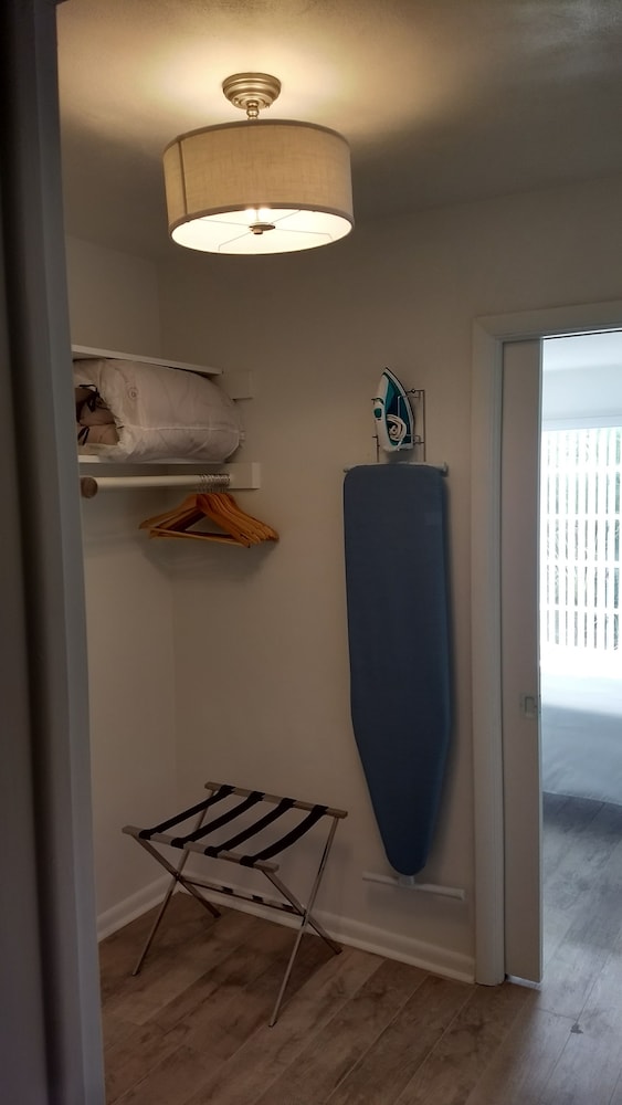 artrageous on the river by rocketstay