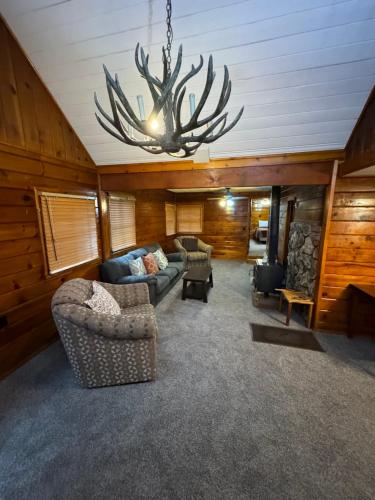 crest lodge historic mountain inn