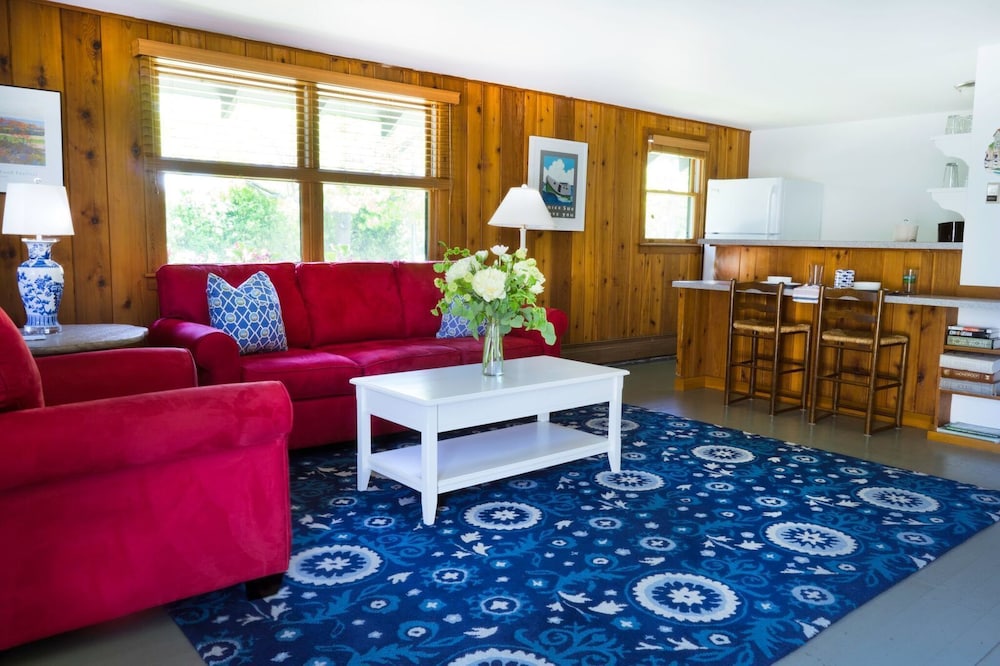 leland lodge