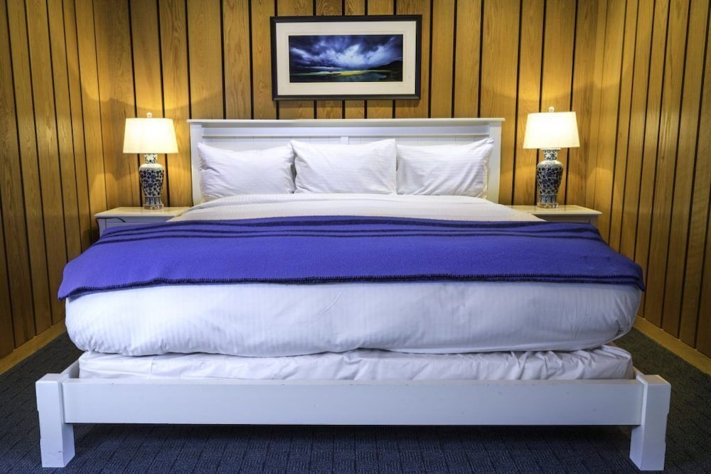 leland lodge