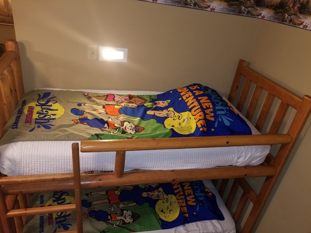 splash universe resort