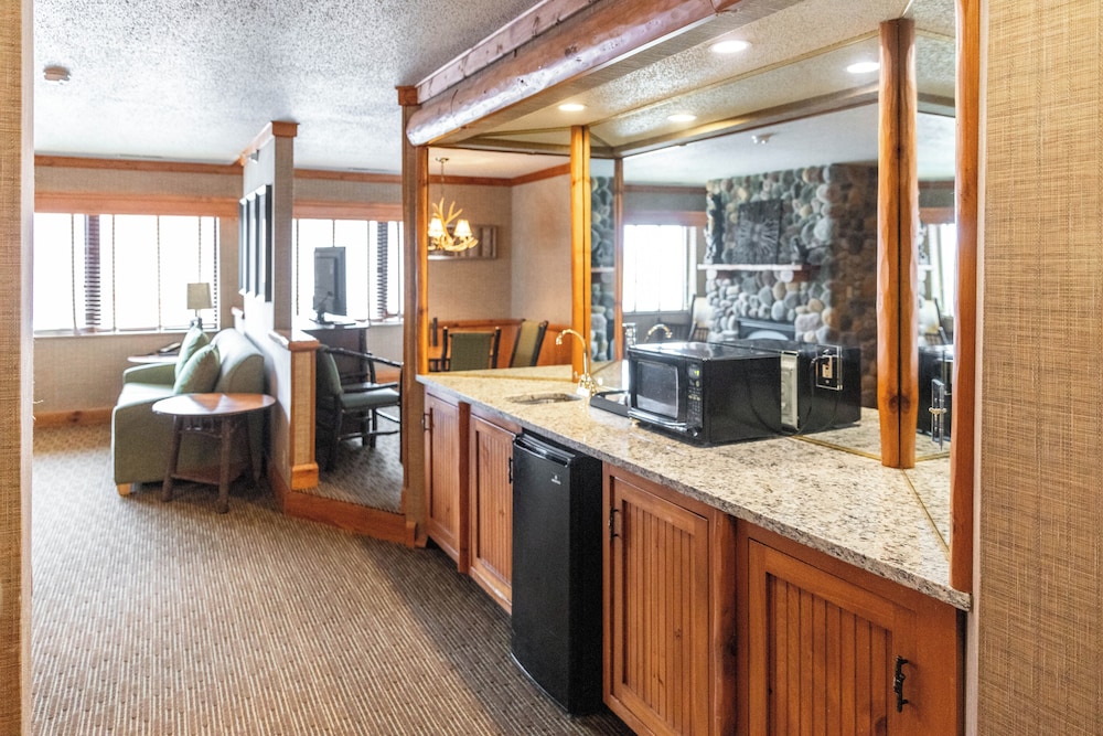 splash universe resort