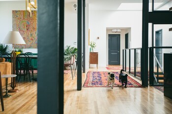 the publishing house bandb