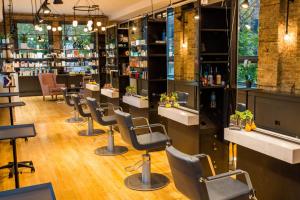 the publishing house bandb