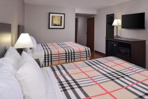 fairbridge inn express monroe city