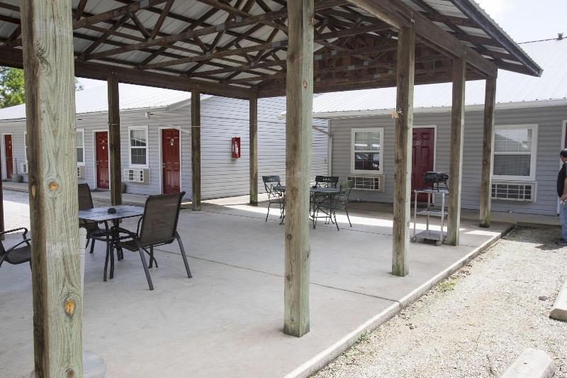 Cottonwood Inn,Hardy>>Fulton,3 star