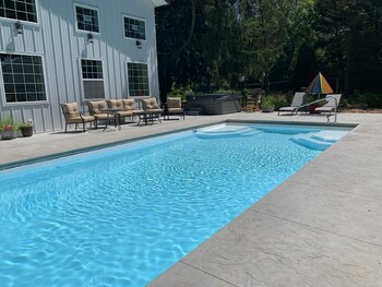 Goldberry Woods,Near Townline Beach,4 star