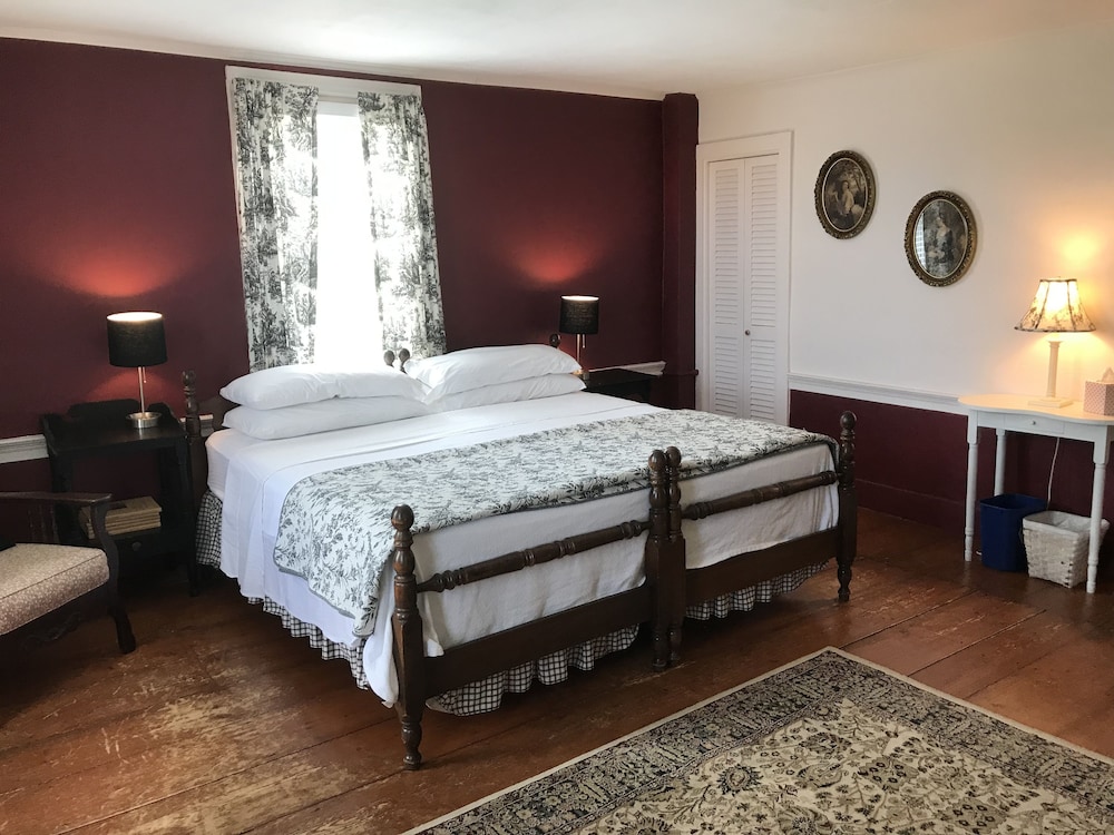 colonel williams inn