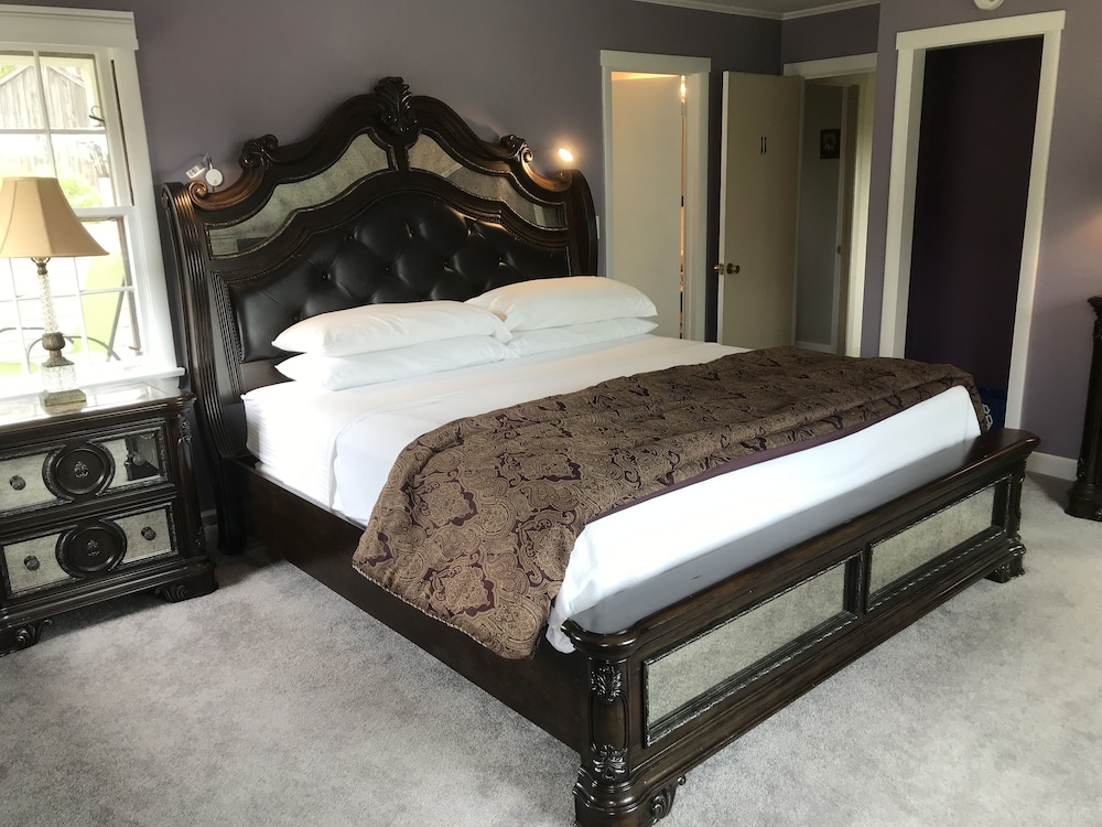 colonel williams inn