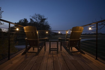 new the lone star shipping container