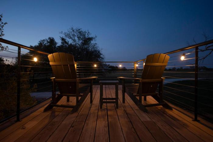 new the lone star shipping container