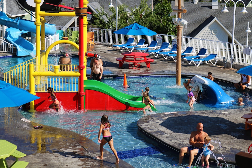 stormy point village lakeside