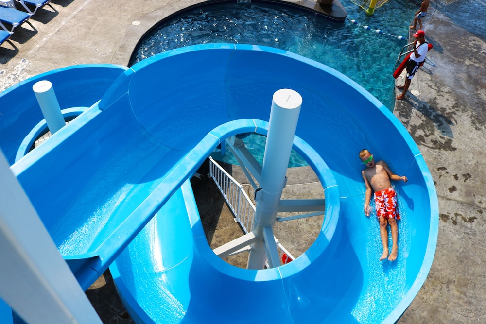 stormy point village lakeside